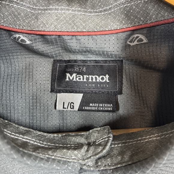 Marmot Gray Short Sleeve Button Up Shirt AOP Tent Print Camping Hike Men's Large - Picture 4 of 11